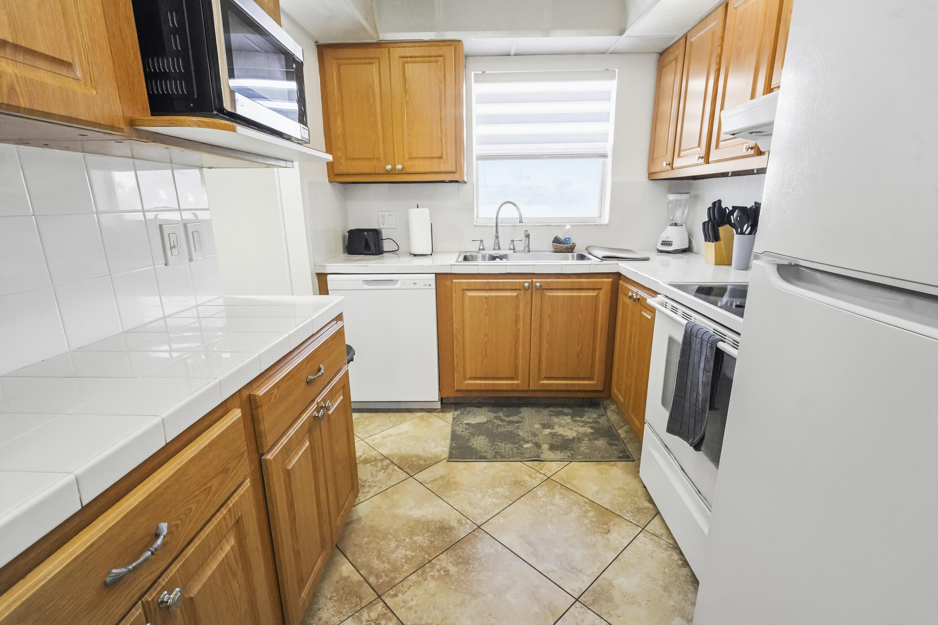 ROYAL PARK GARDENS I-C CONDO - Residential