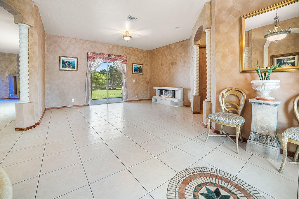 16645 66th Court N, The Acreage, FL, 33470/$765,000 3 16645 66th Court N
