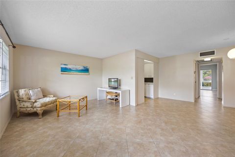 4701 Martinique Dr J1 Coconut Creek FL 33066