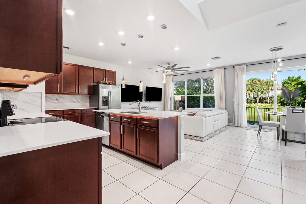 Photo of 4350 Veleiros Avenue, Deerfield Beach, FL 33064 (MLS # F10516679)