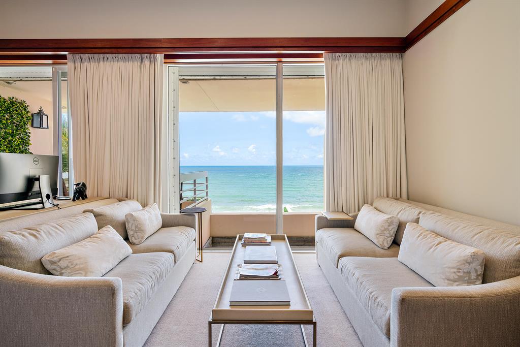 RESIDENCES AT SLOANS CURV - Residential