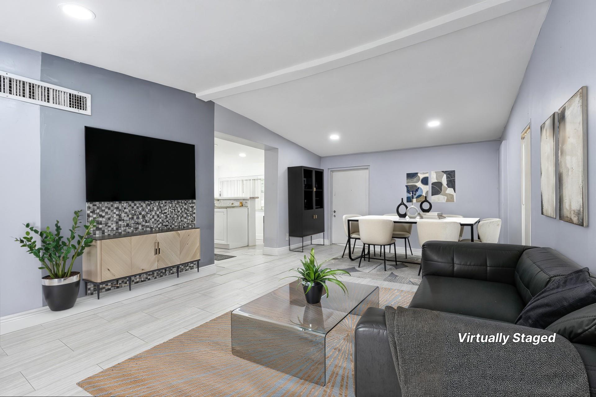 Lake Forest Sec One 32-26 - Residential