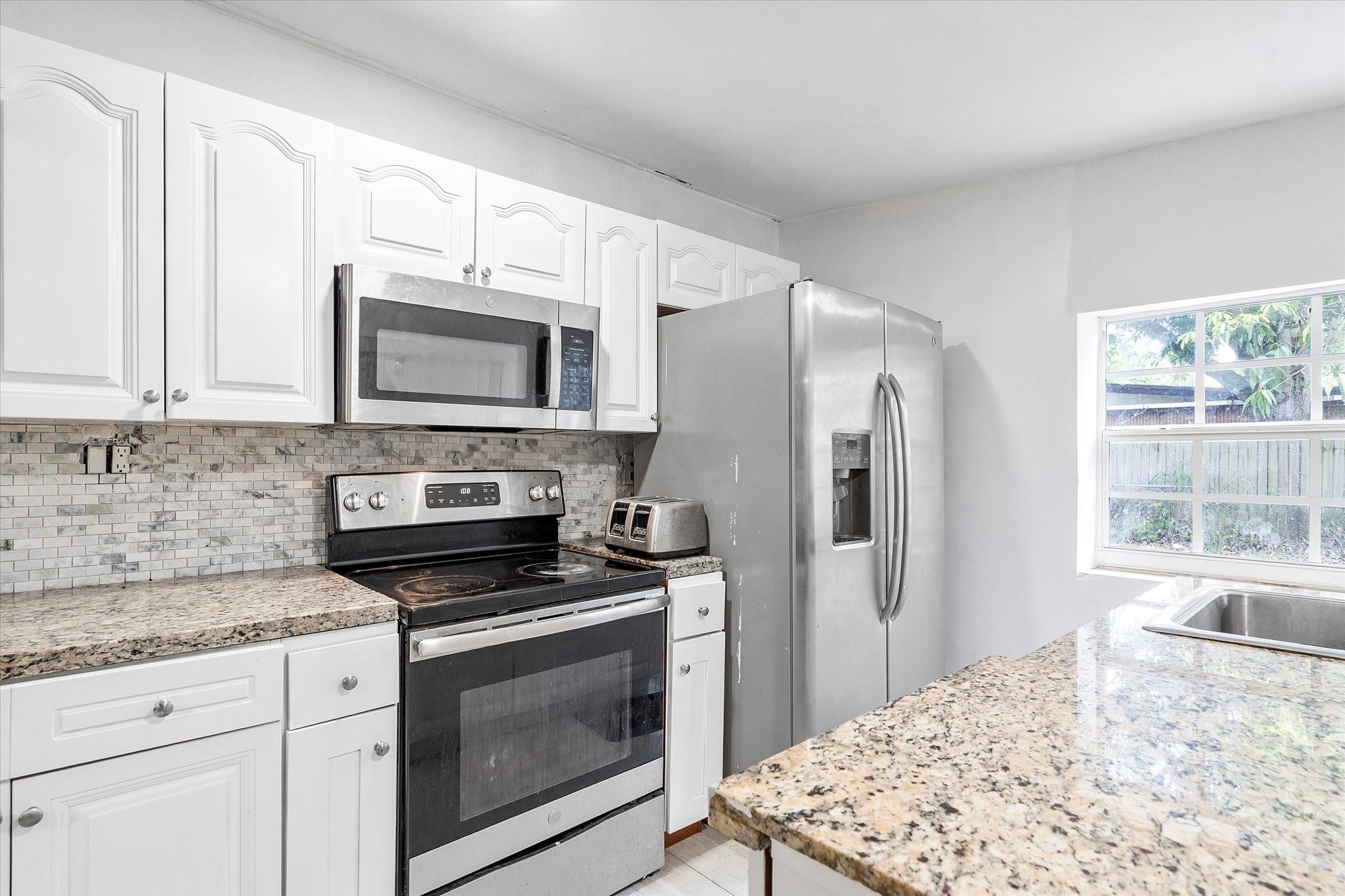 Lake Forest Sec One 32-26 - Residential