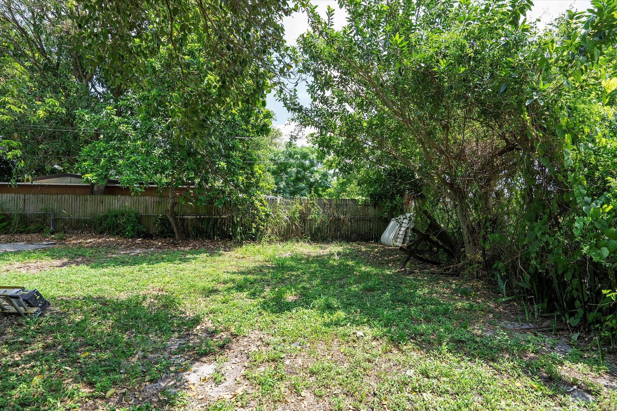 Lake Forest Sec One 32-26 - Residential