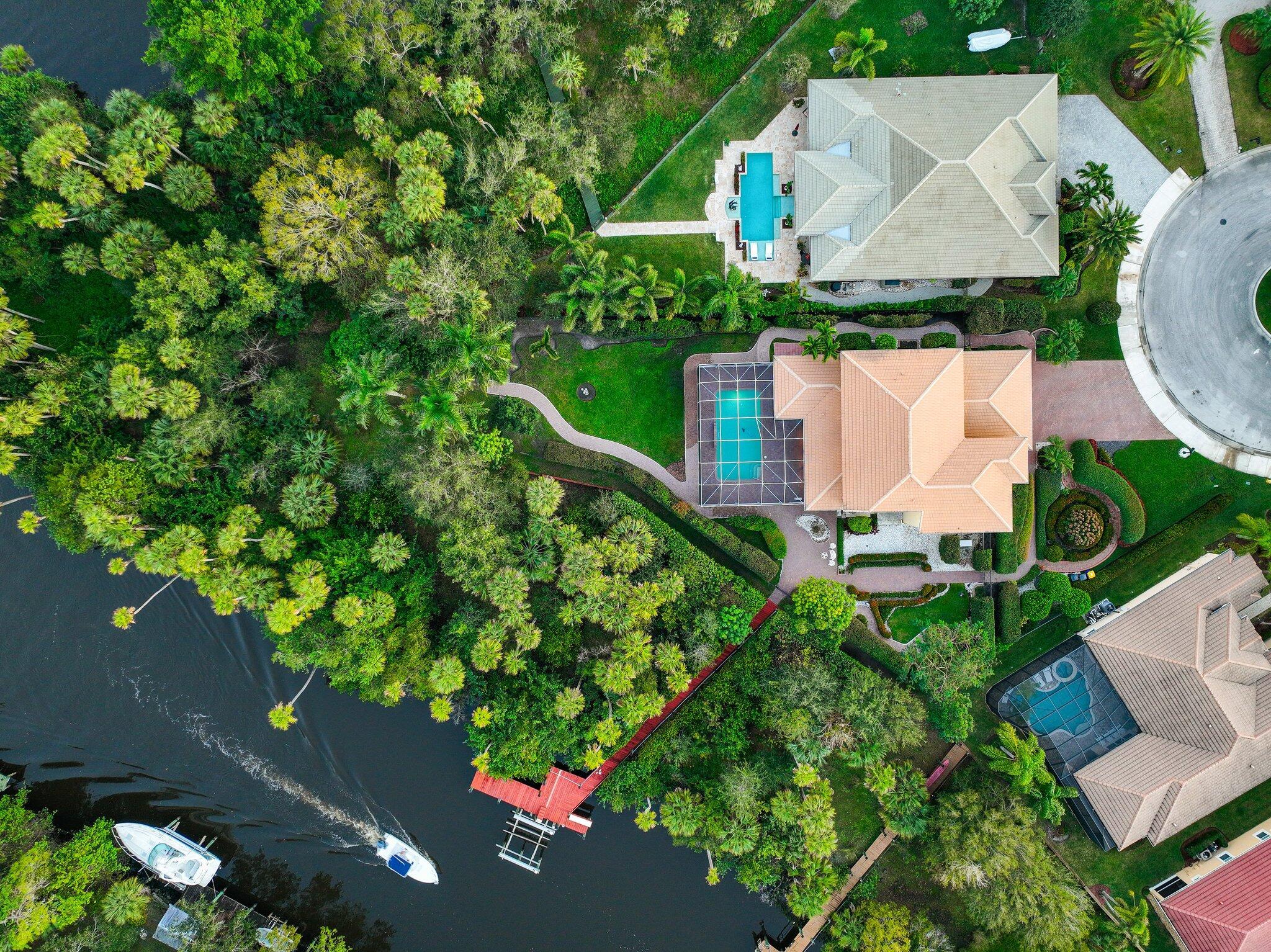 299 SW Lost River Road