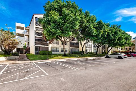 2307 S Cypress Bend Dr 108A Pompano Beach FL 33069