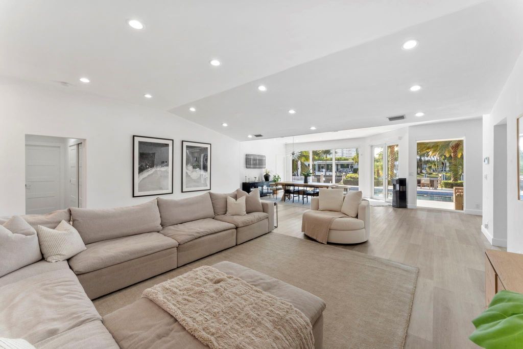 Photo of 2636 Grace Drive, Fort Lauderdale, FL 33316 (MLS # F10551648)