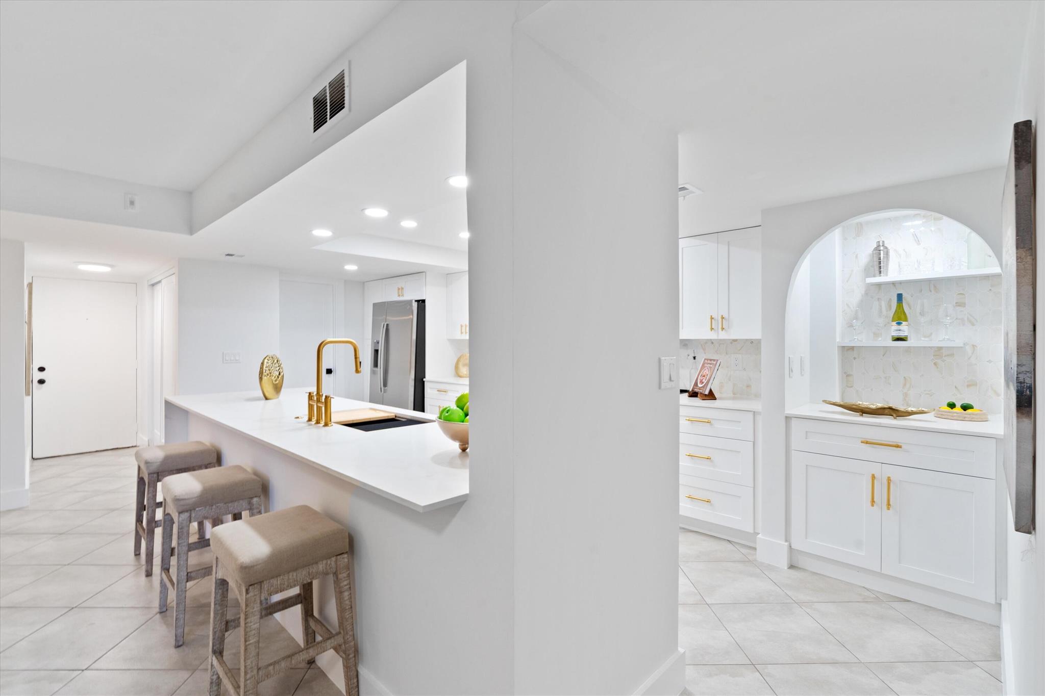 LAVERS DELRAY RACQUET CLU - Residential