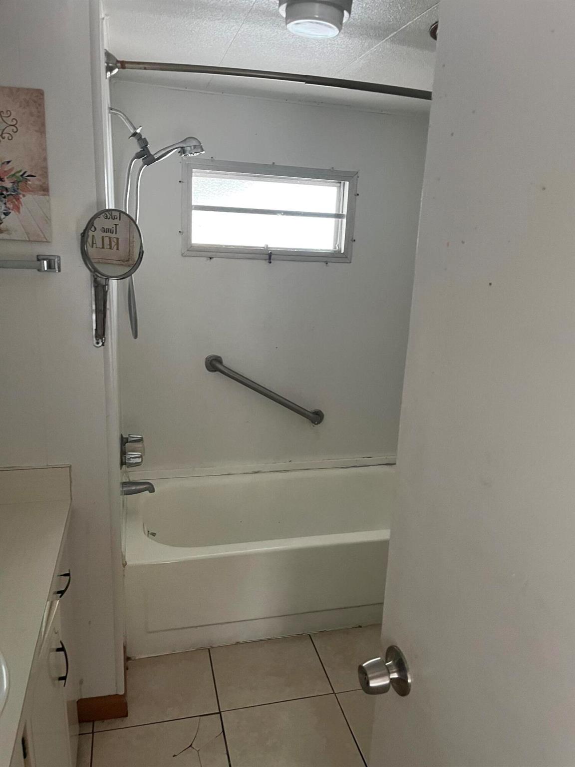 Church circle - Residential Lease