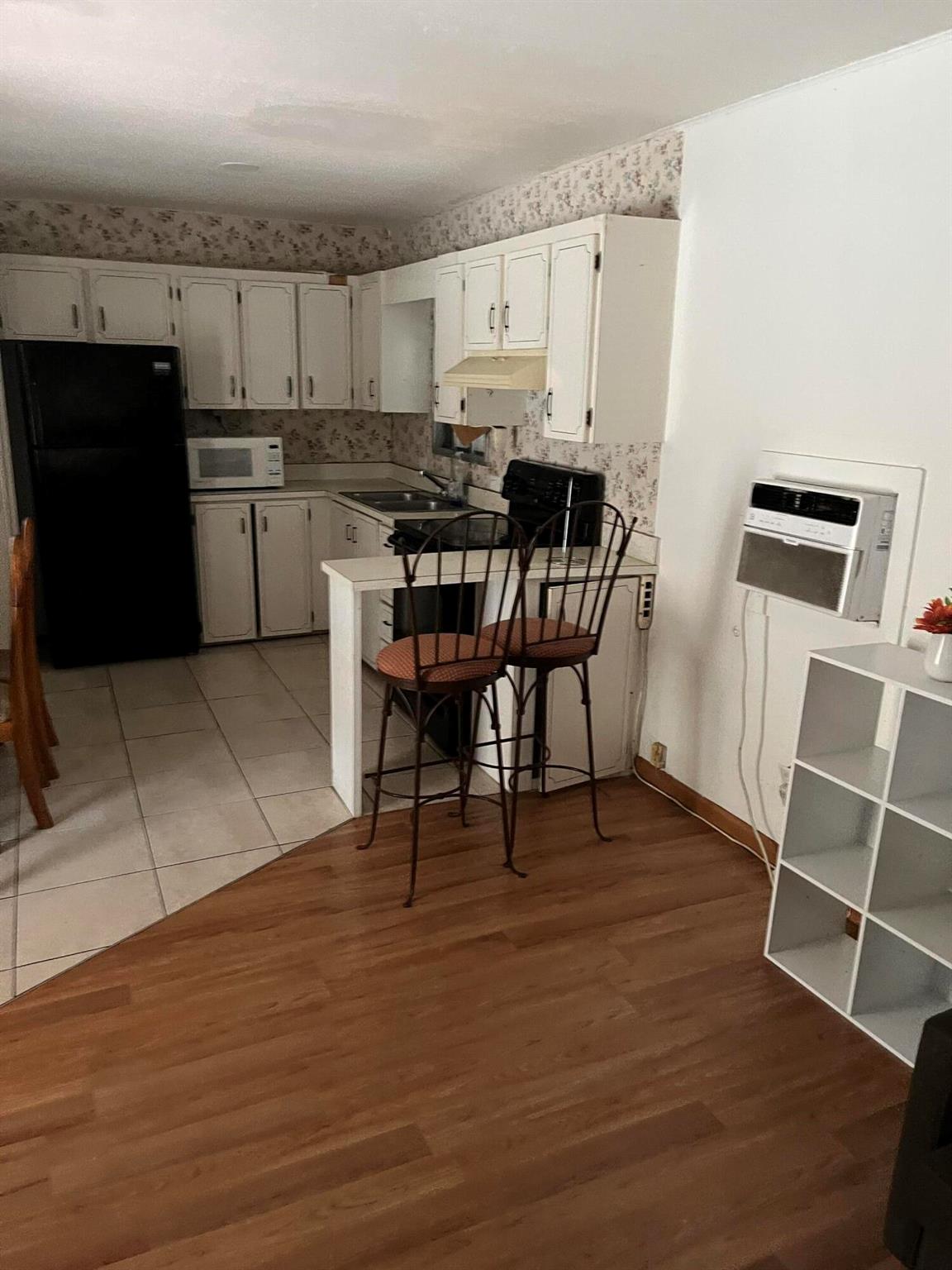 Church circle - Residential Lease