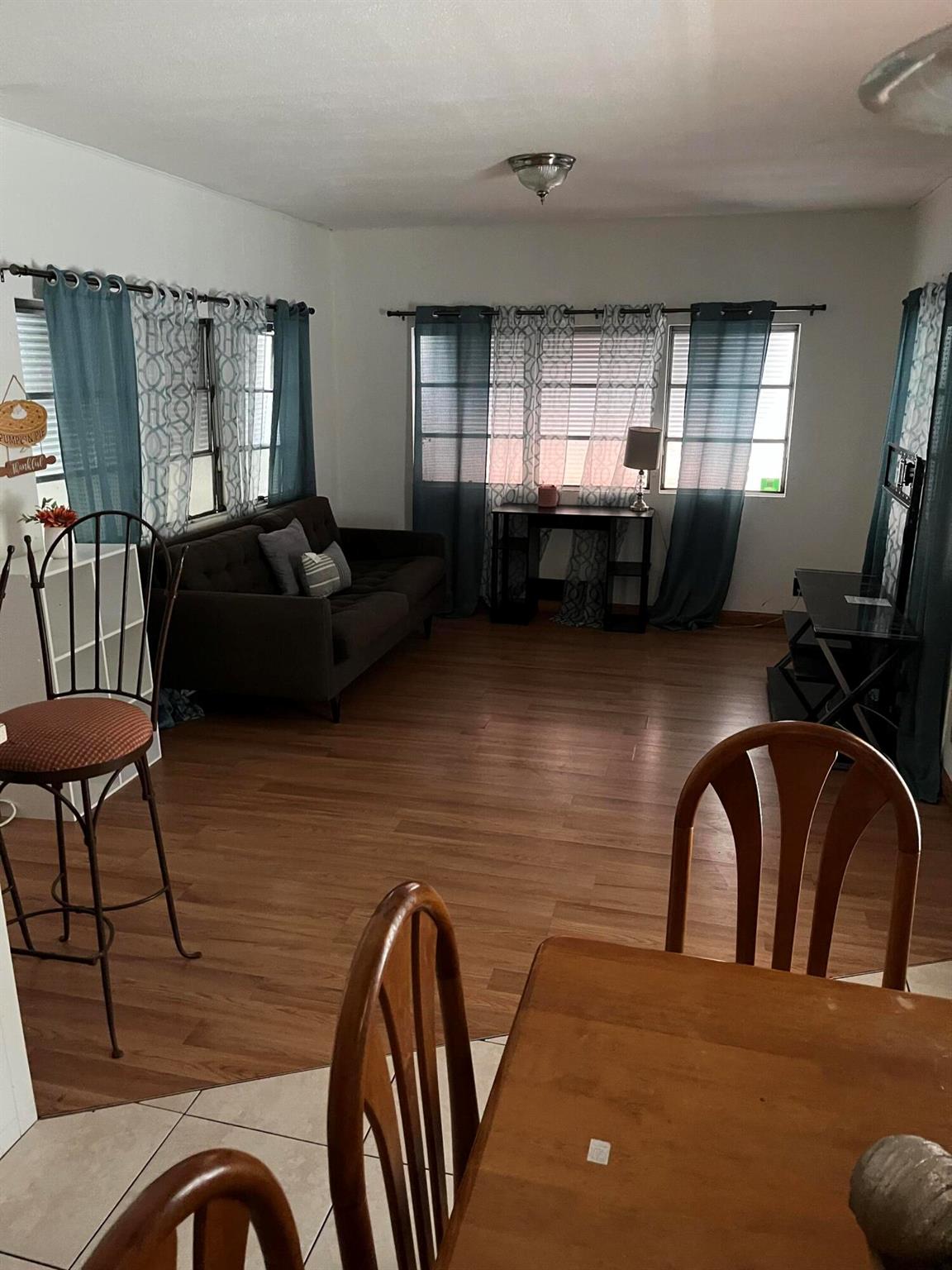 Church circle - Residential Lease