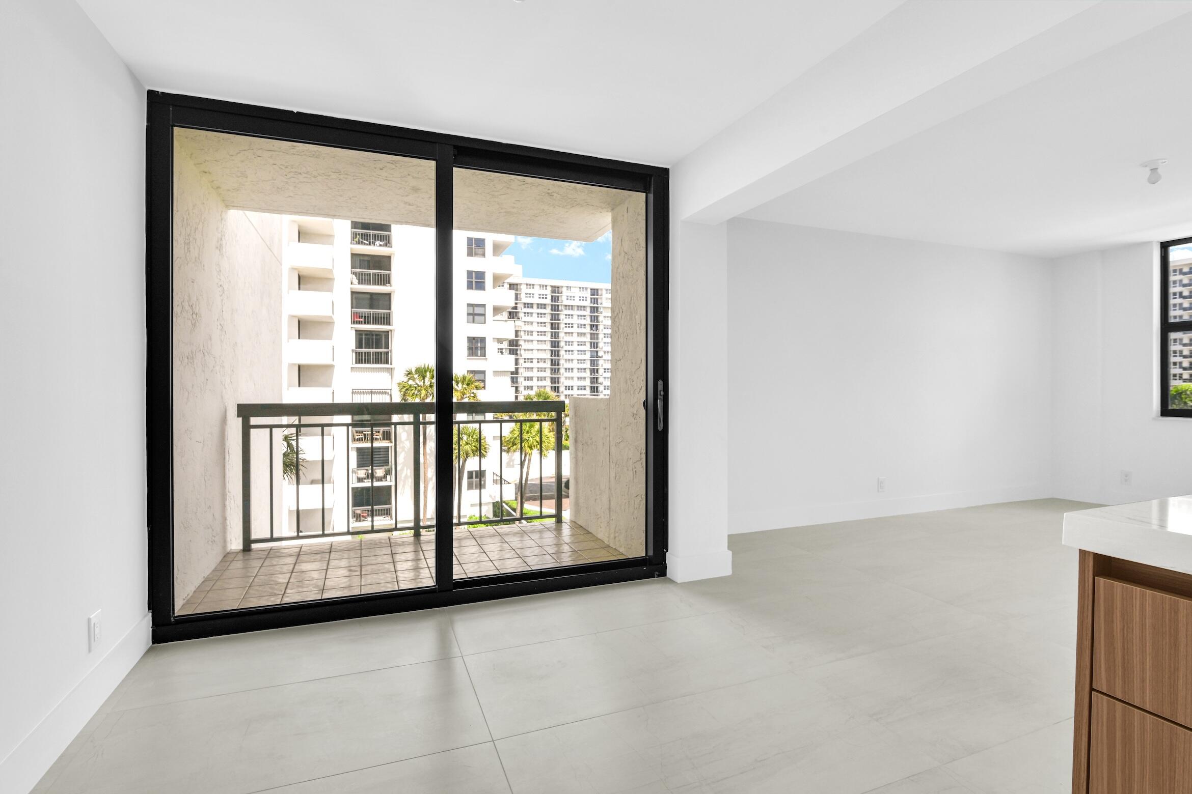 La Fontana - Residential