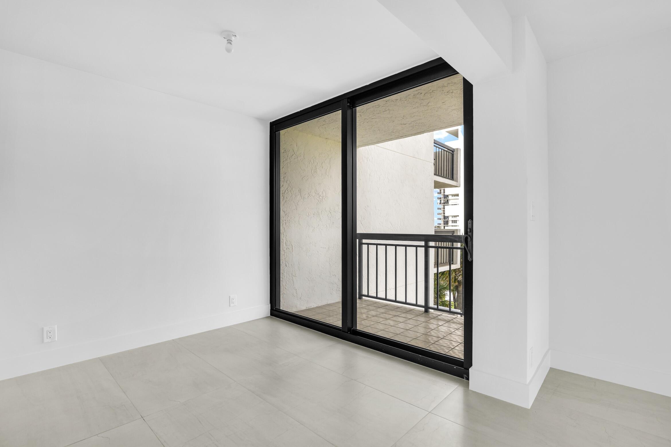 La Fontana - Residential