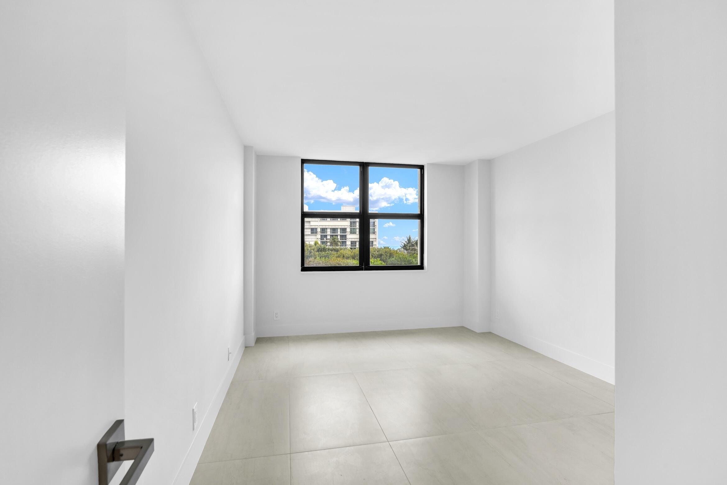 La Fontana - Residential