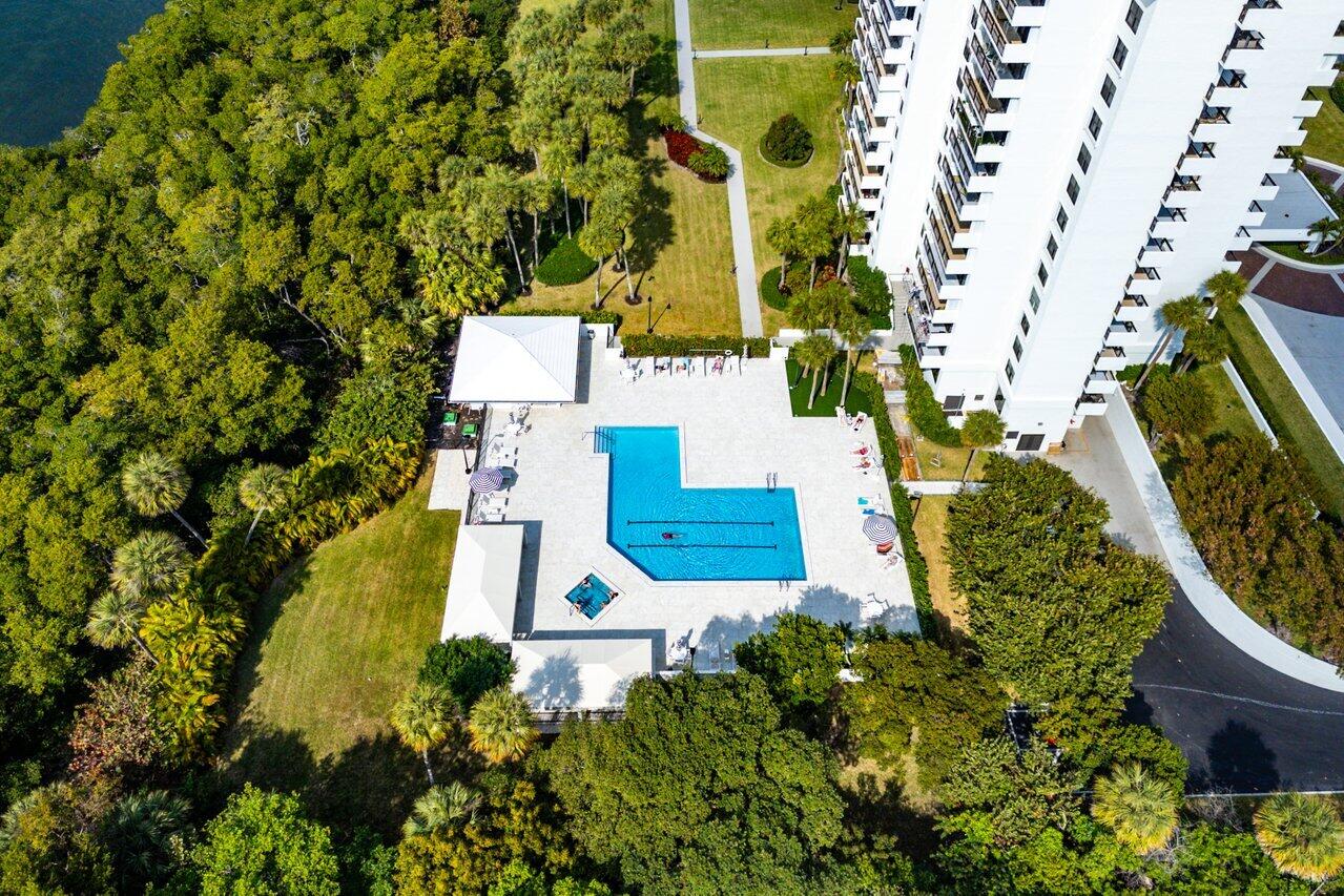 La Fontana - Residential