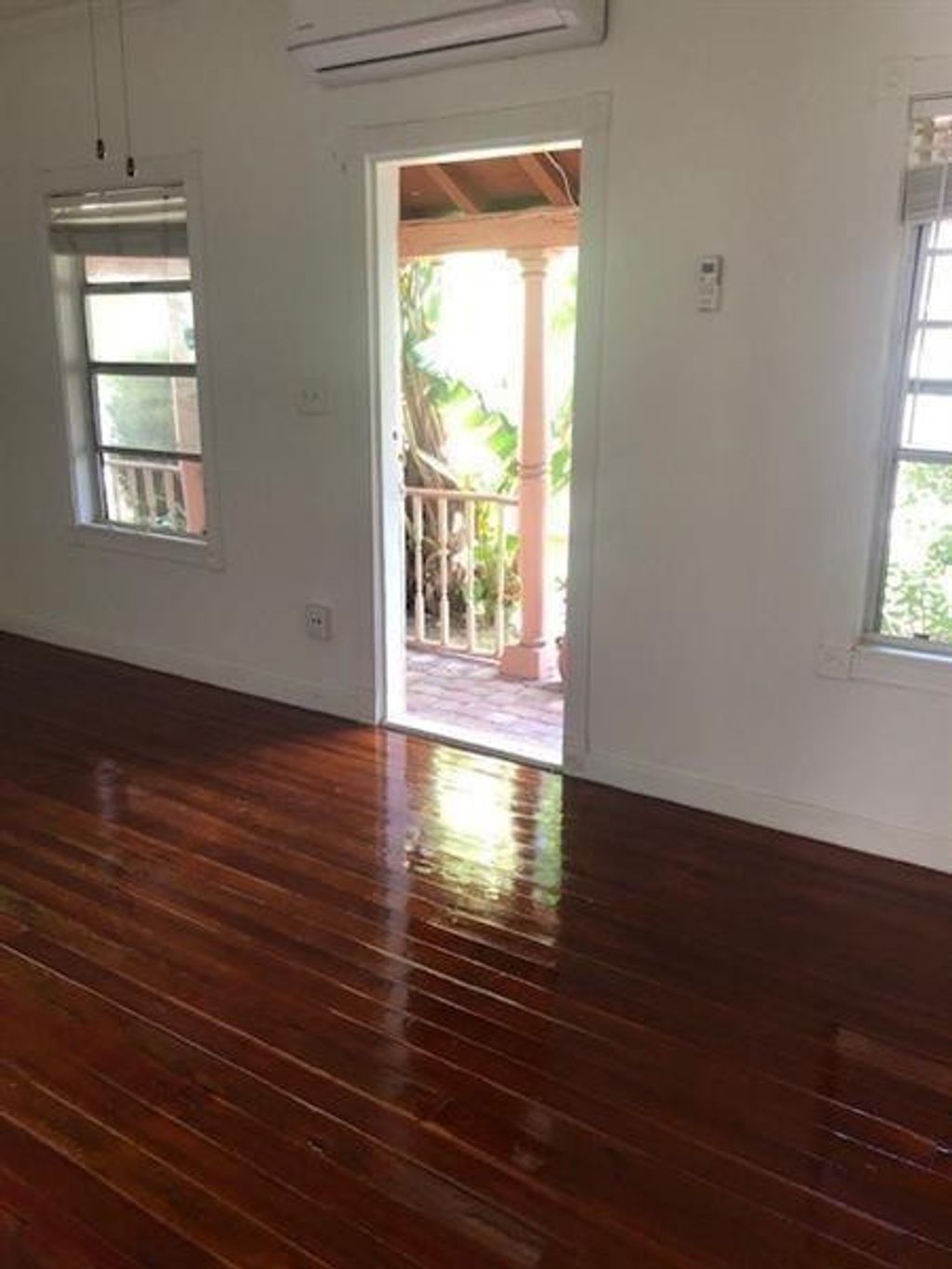 Photo of 808 SE 6th Court #2, Fort Lauderdale, FL 33301 (MLS # F10513591)