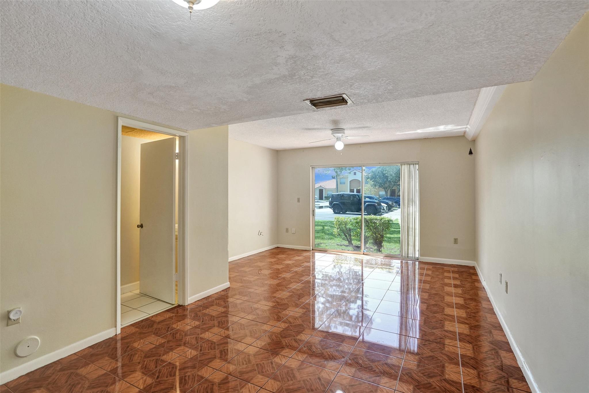 Sorrento Lakes At Sunrise - Residential Lease