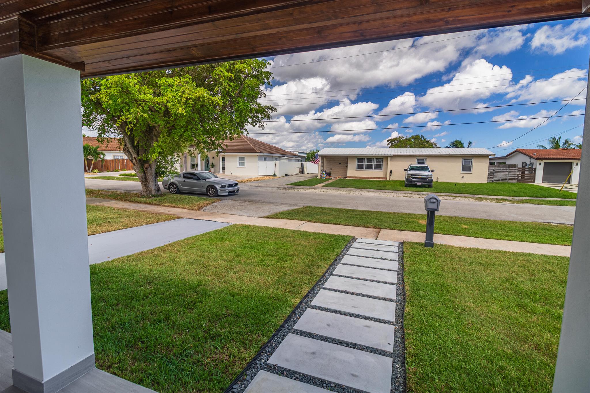 WESTWOOD LAKE 7TH ADDN - Residential