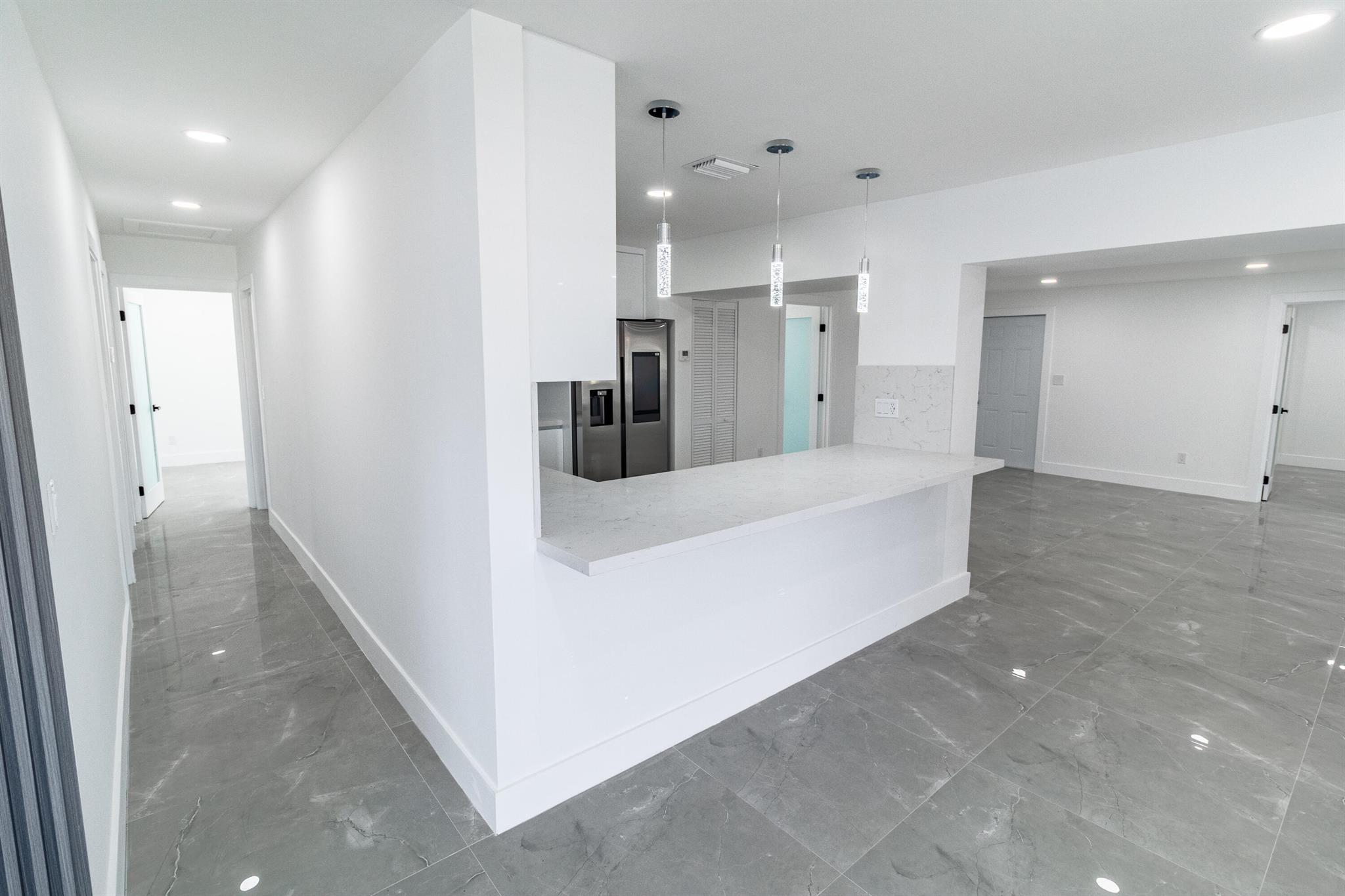 WESTWOOD LAKE 7TH ADDN - Residential