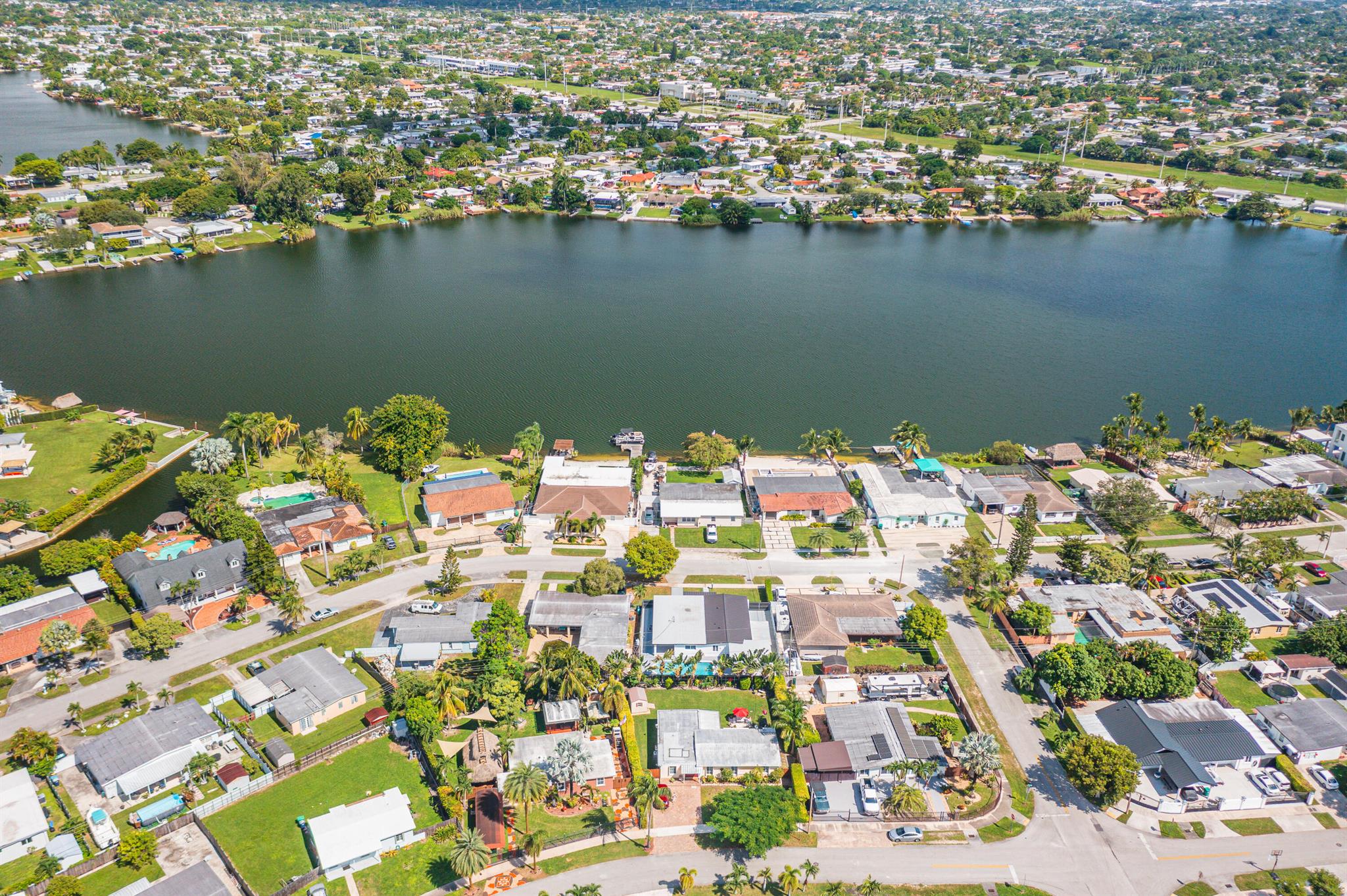 WESTWOOD LAKE 7TH ADDN - Residential