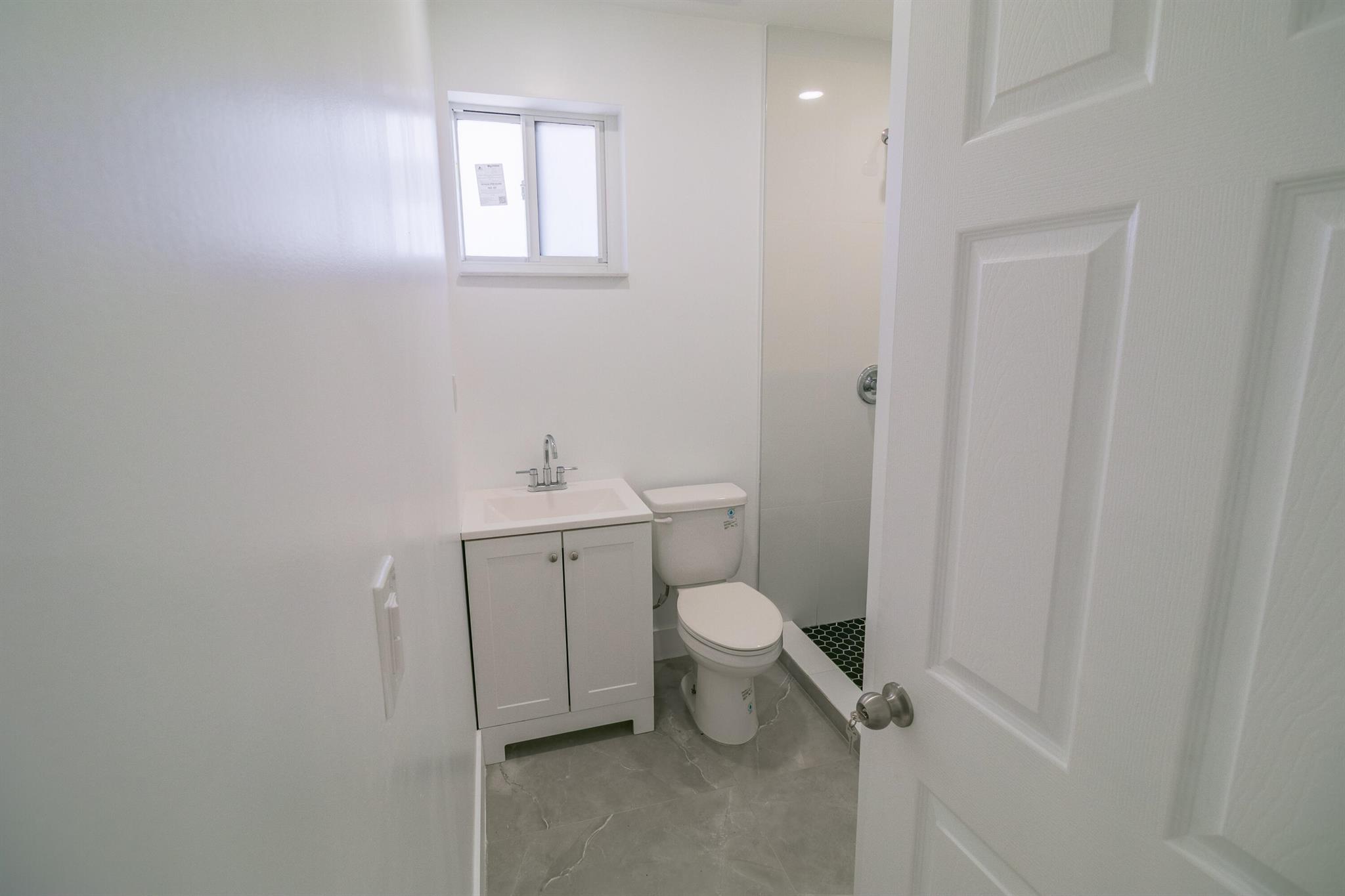 WESTWOOD LAKE 7TH ADDN - Residential