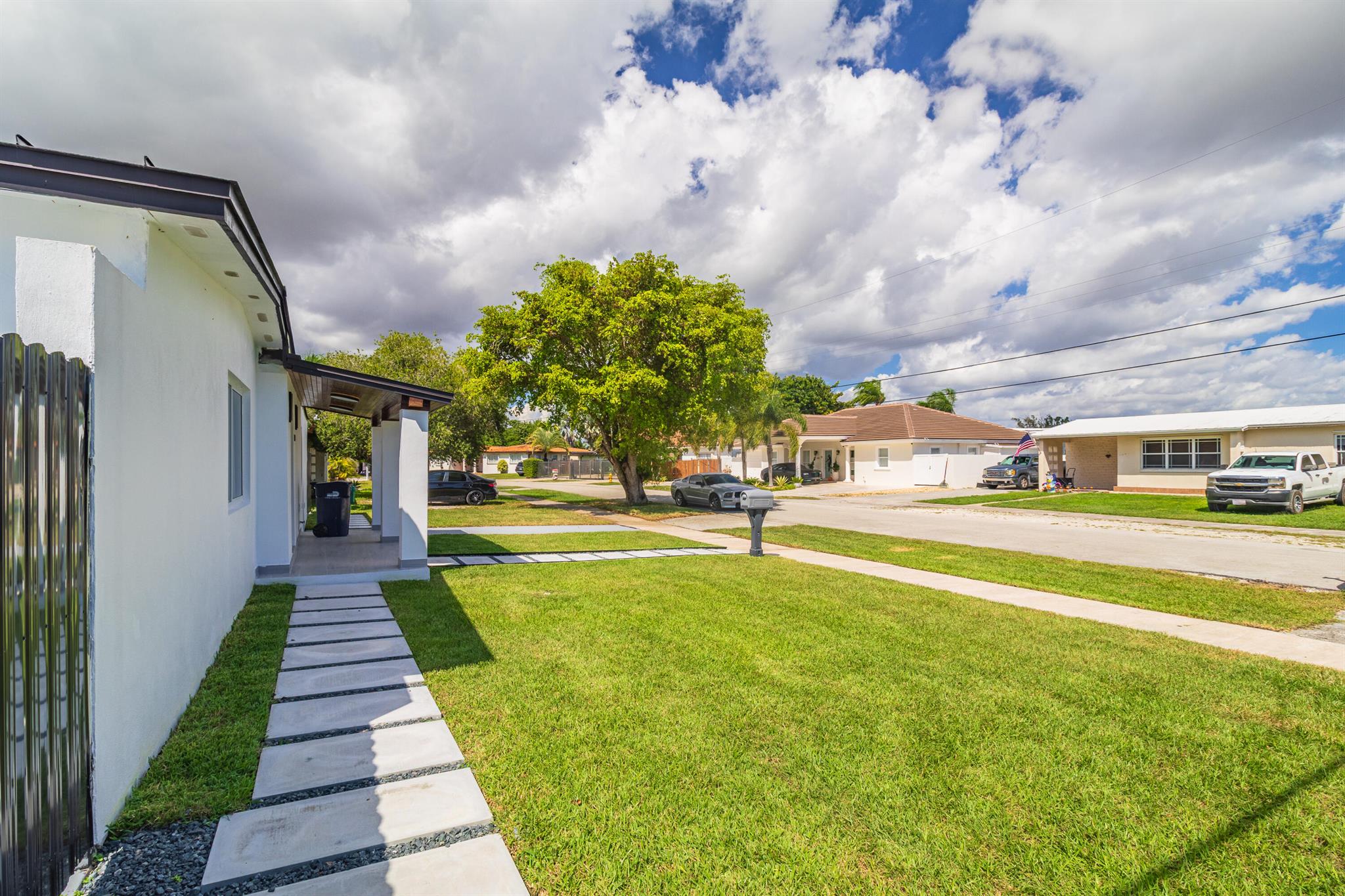 WESTWOOD LAKE 7TH ADDN - Residential