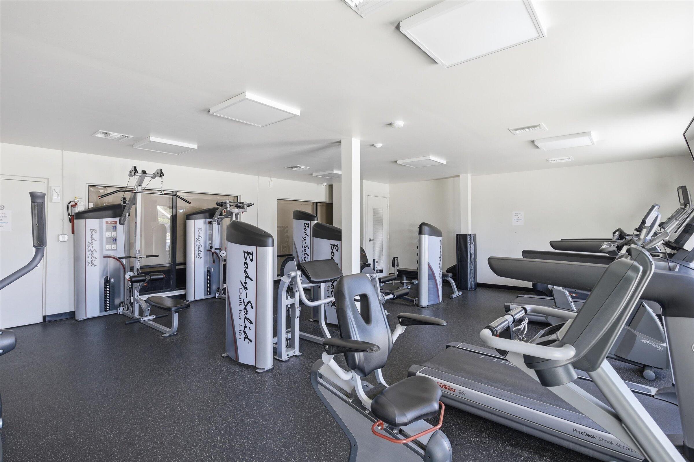 CYPRESS CONDO - Residential