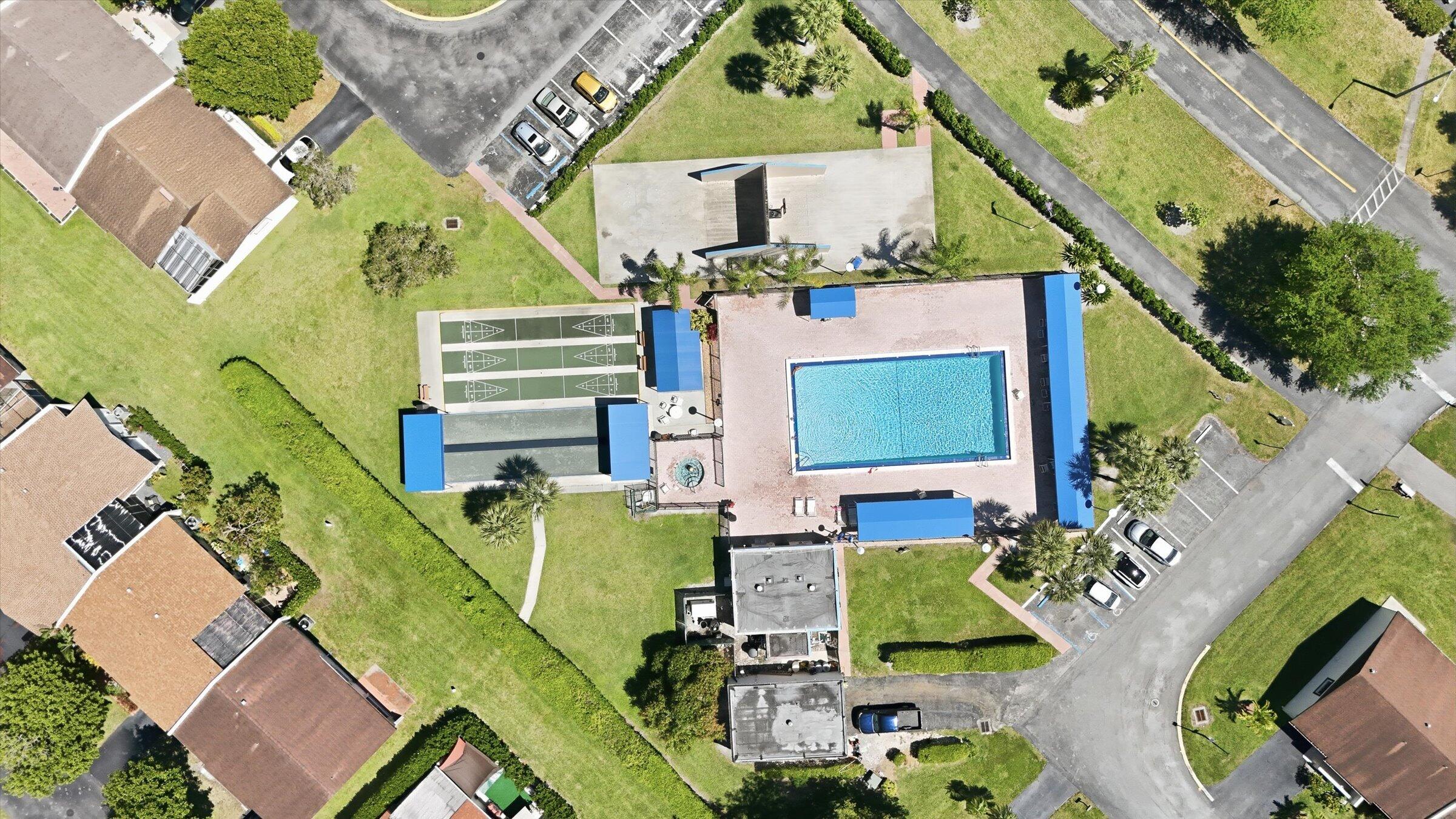 CYPRESS CONDO - Residential