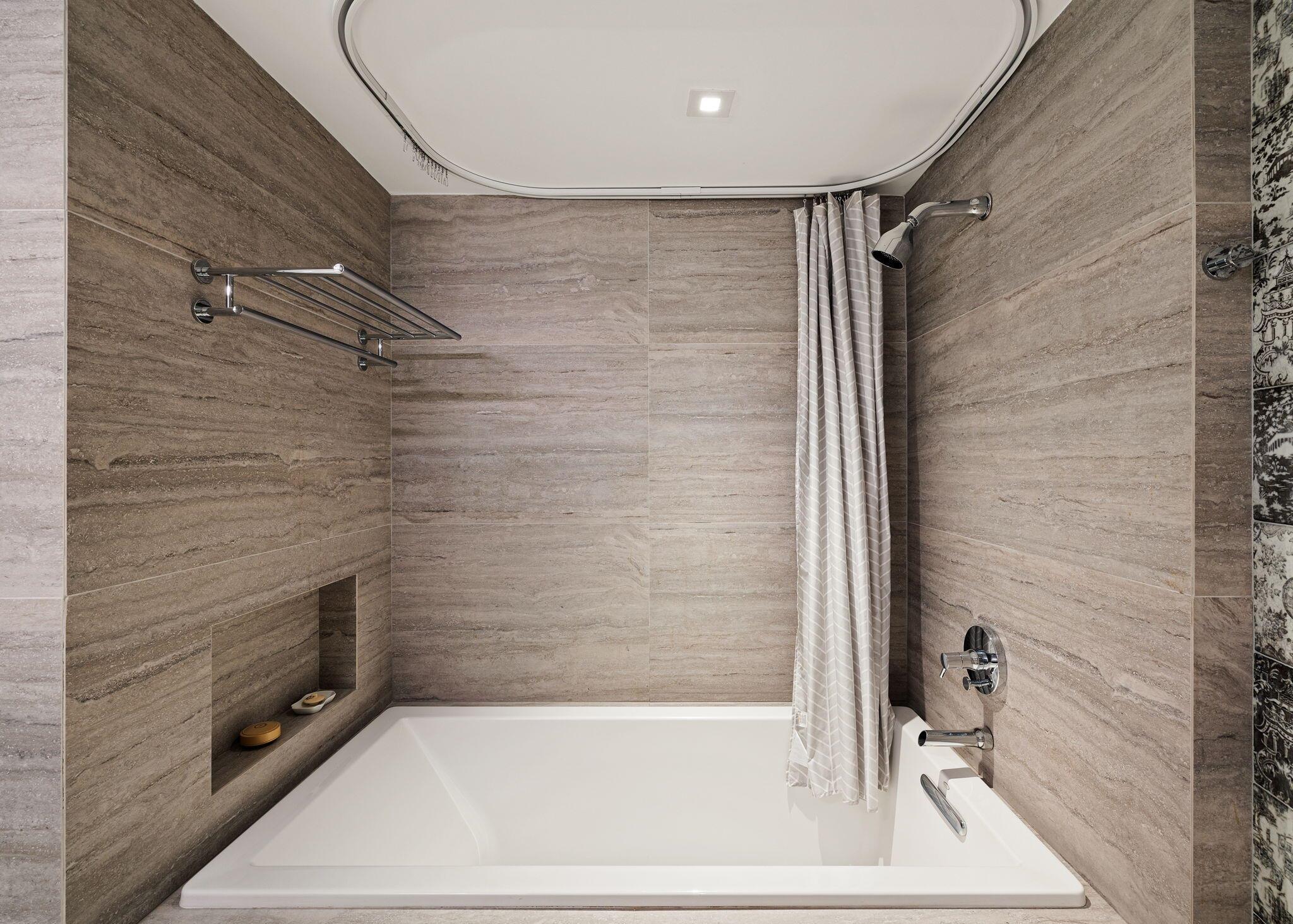 PALM BEACH TOWERS CONDO - Residential