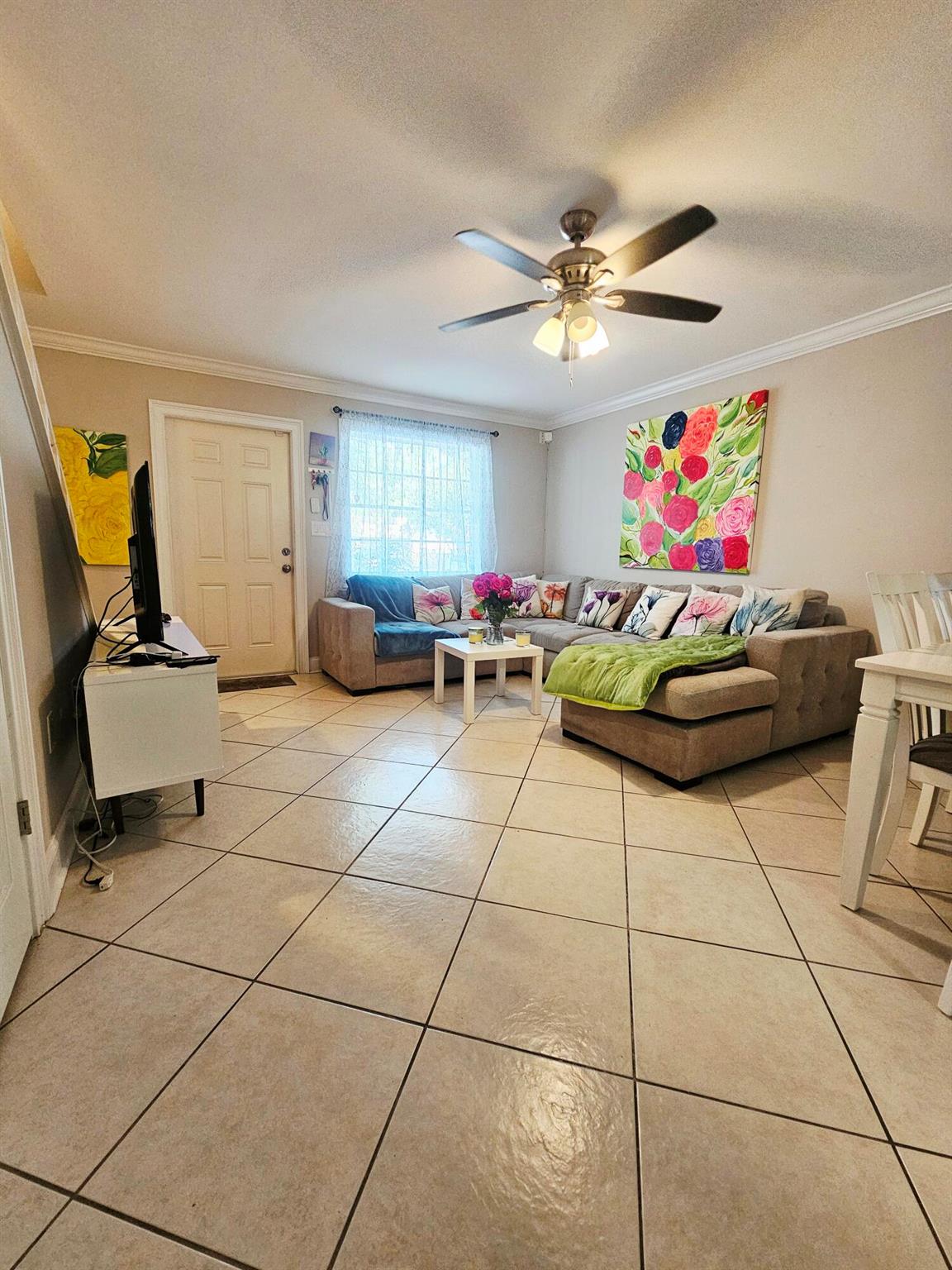 SOUTHERN COURTYARD TOWN H - Residential