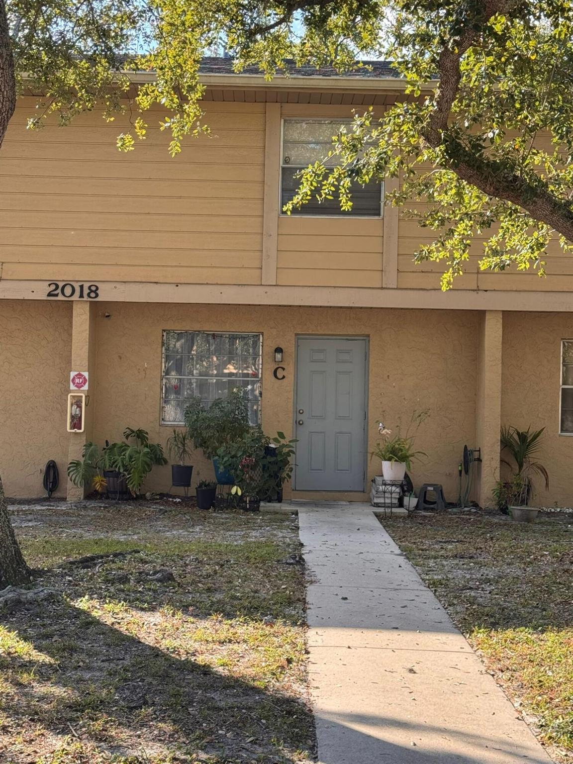 SOUTHERN COURTYARD TOWN H - Residential