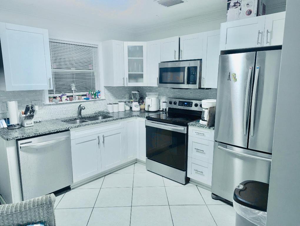 2018 S 10th Street C