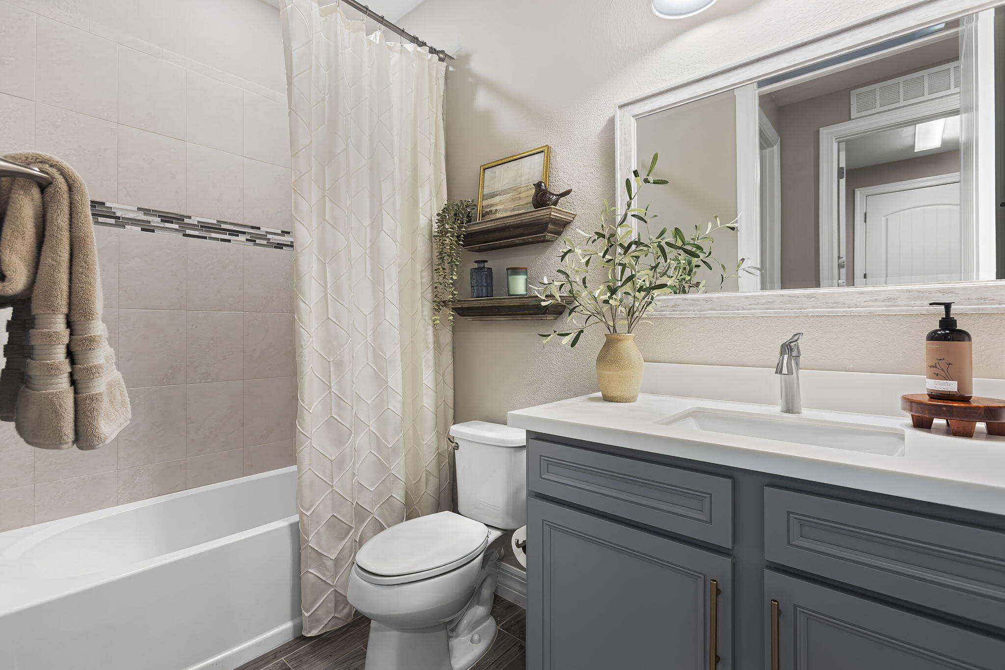 DEL WEBB AT TRADITION - Residential