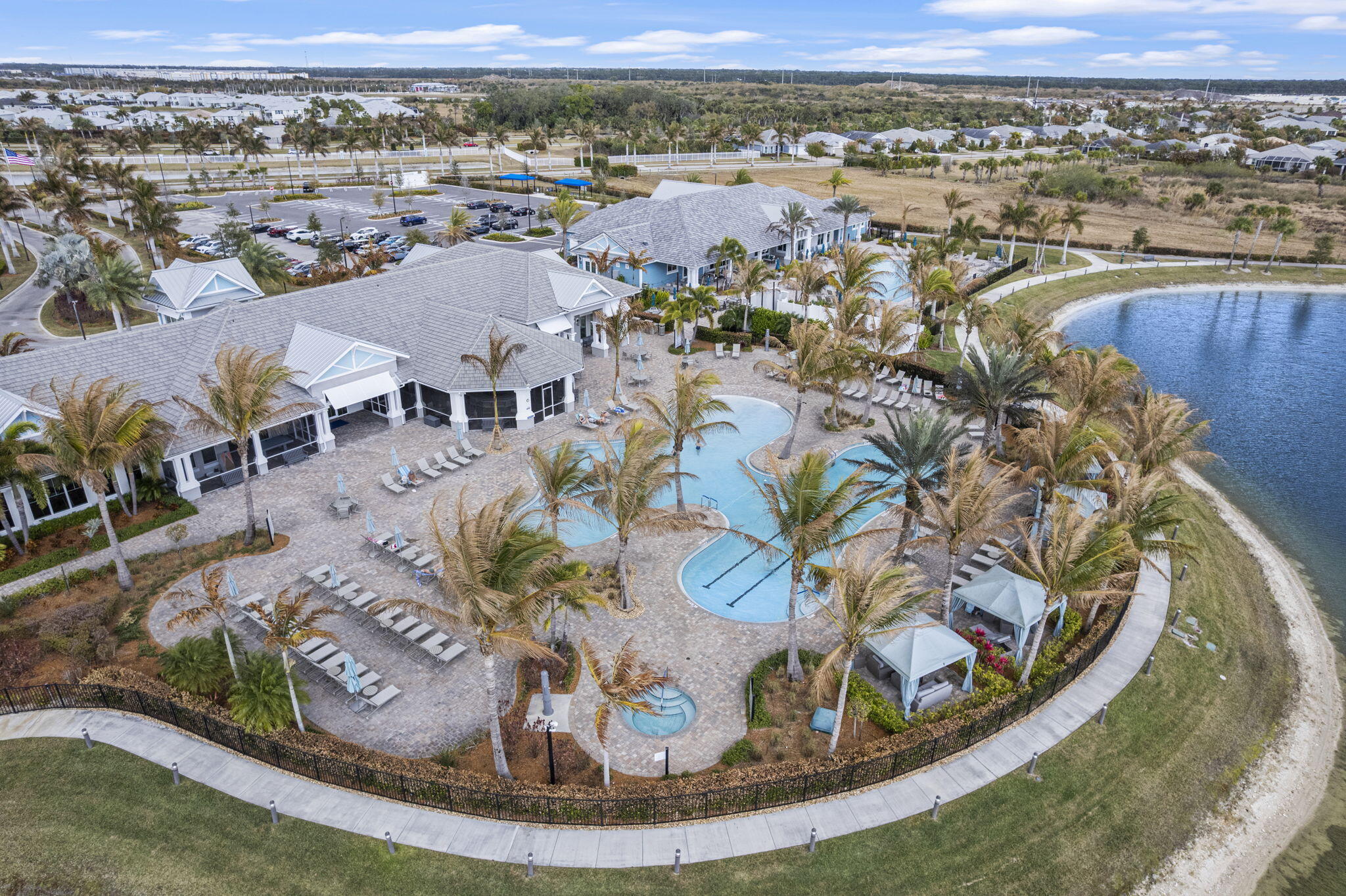 DEL WEBB AT TRADITION - Residential