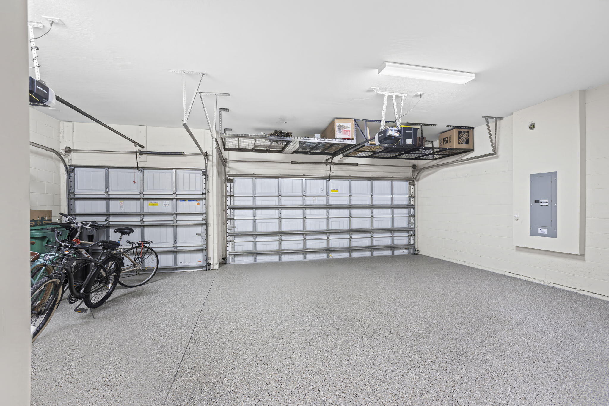 DEL WEBB AT TRADITION - Residential