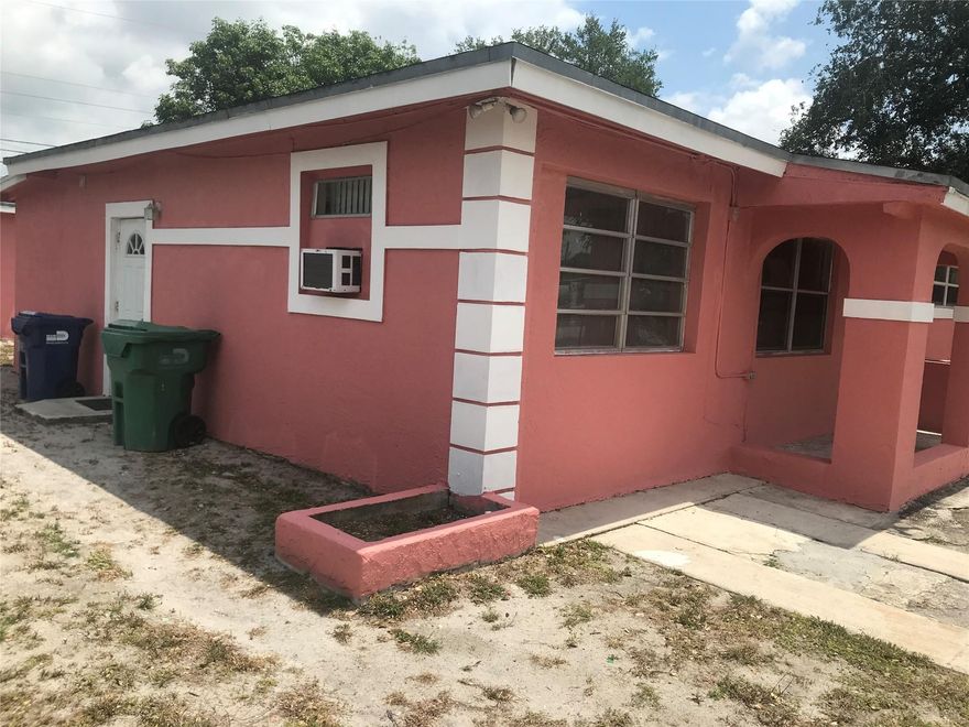 Fully furnished apartment in the super close to St. Thomas University and Hard Rock Stadium, with all utilities included!!!!! Enjoy comfort and privacy in this cozy fully furnished 1/1 apartment. Features included a queen bed, tv, Air fryer,  microwave, equipped kitchenette, full bathroom and private entrance. All utilities are included, electricity, water, internet and trash. The unit also comes with 2 parking spaces for added convenience. Located in a residential neighborhood in Miami Gardens close to supermarkets, restaurants, public transportations, STU and Hard Rock Stadium. FAST MOVE IN