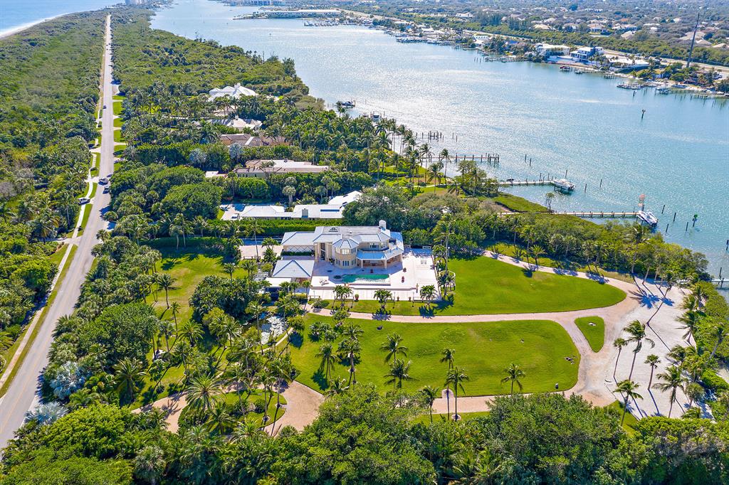 Jupiter Island - Land