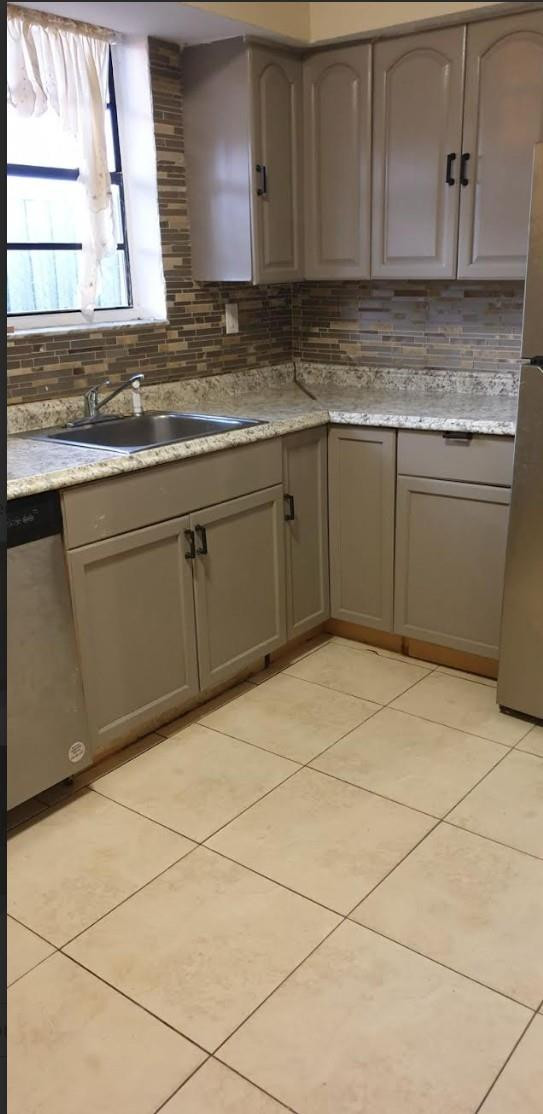 Driftwood Estates 12 - Residential Lease