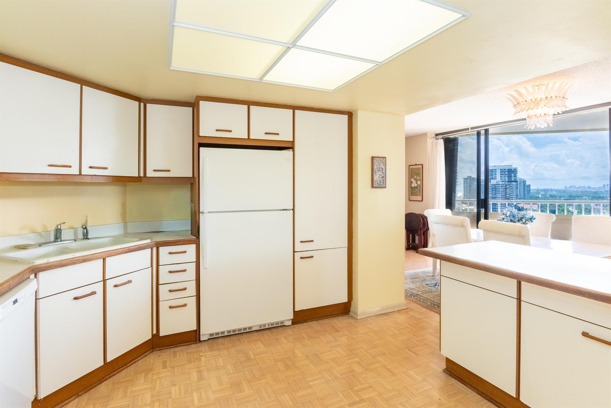 SEAWINDS CONDO - Residential Lease