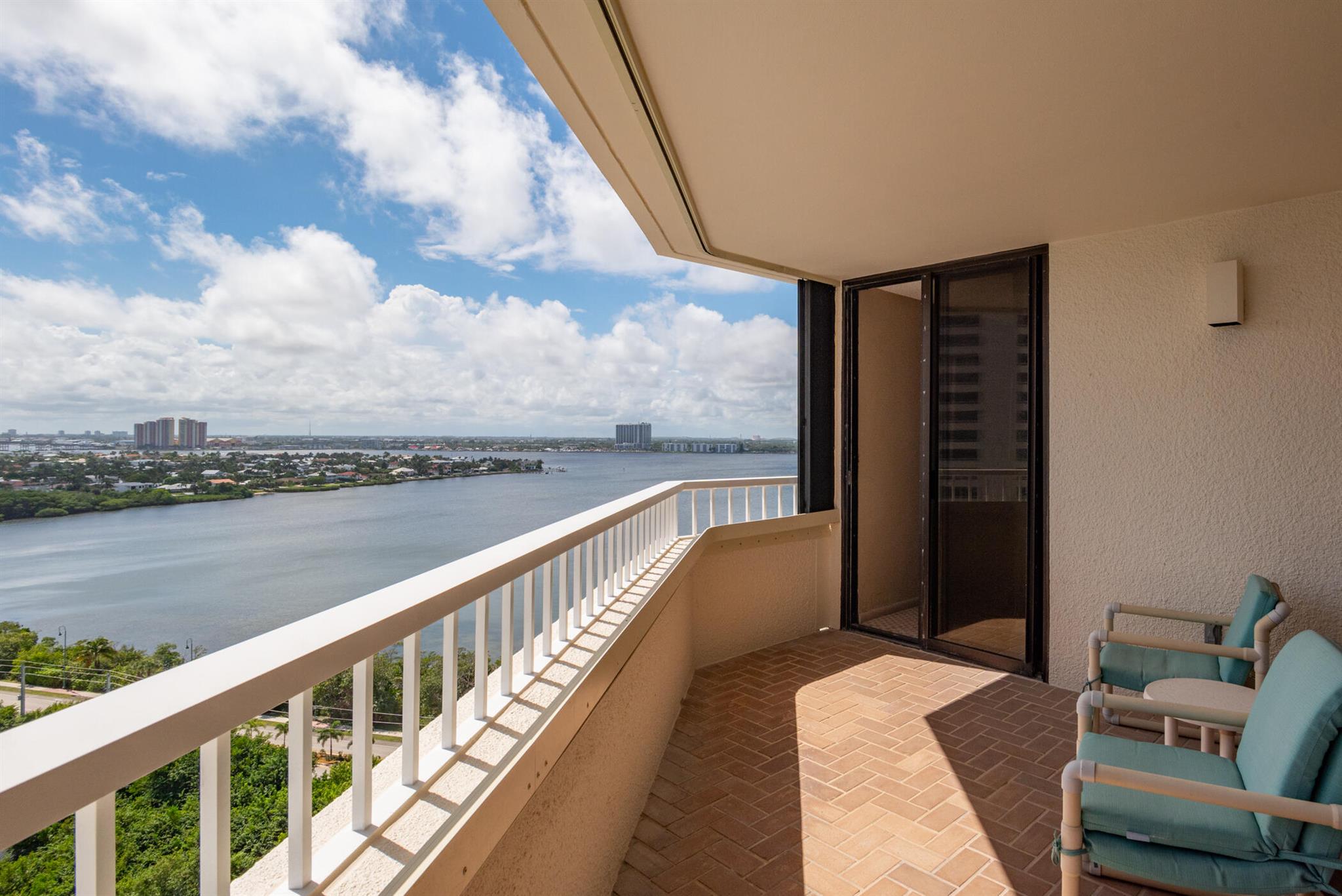 SEAWINDS CONDO - Residential Lease
