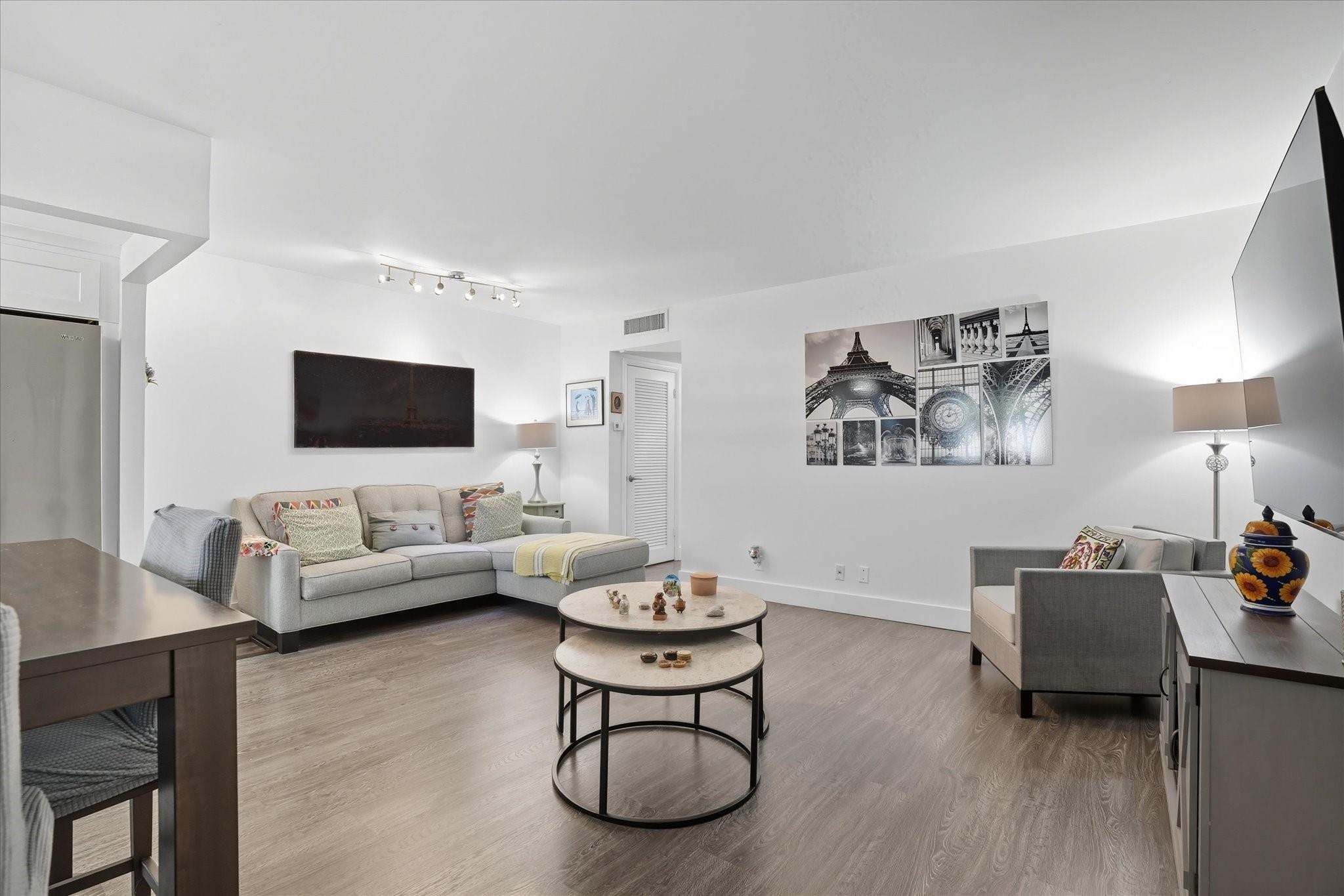 5300 Washington Street J214, Hollywood FL 33021