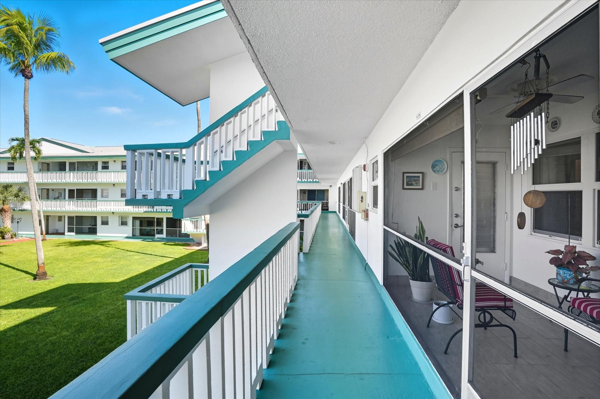 BEVERLY HILLS - Residential
