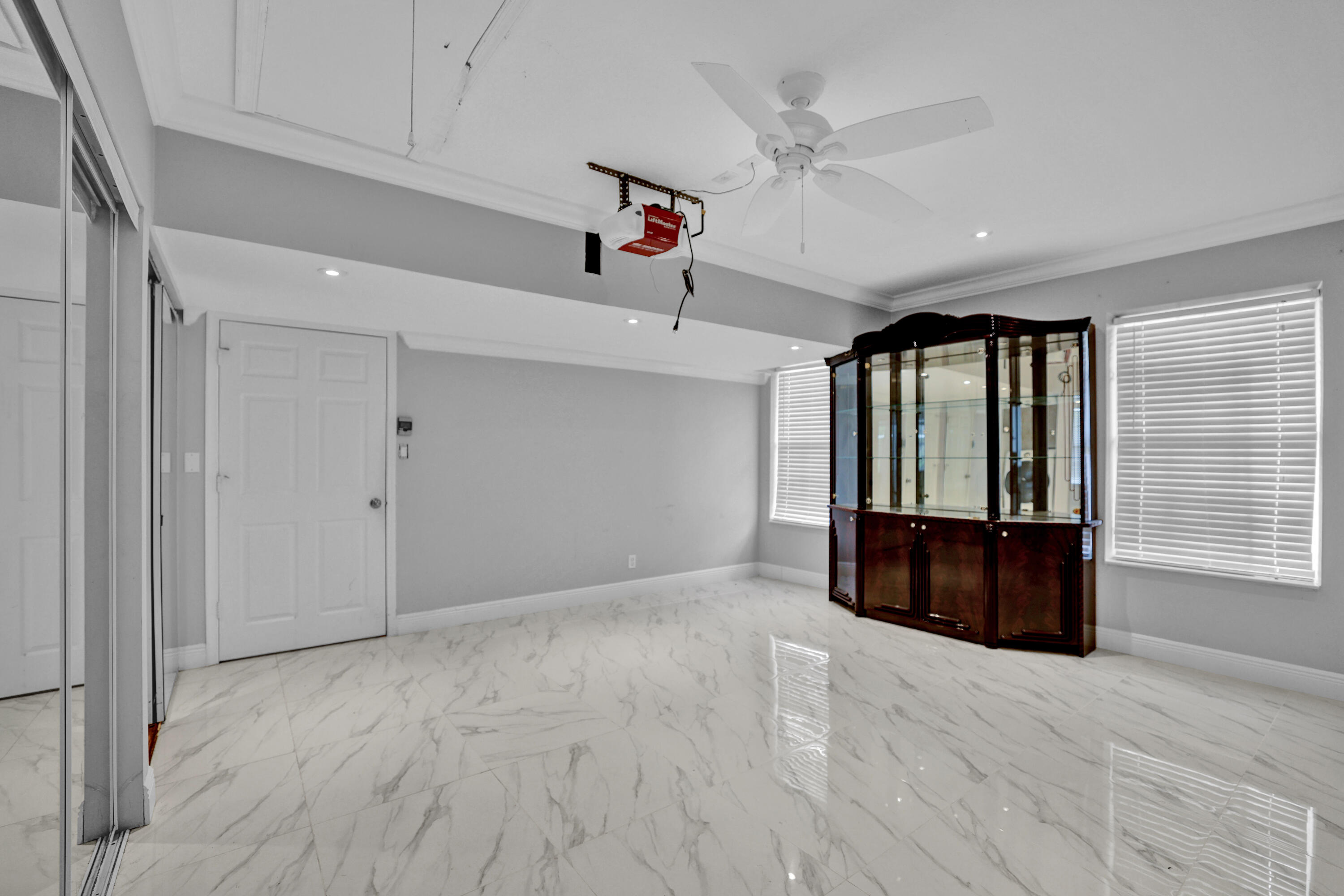 GREENVIEW SHORES 2 OF WELLINGTON - Residential