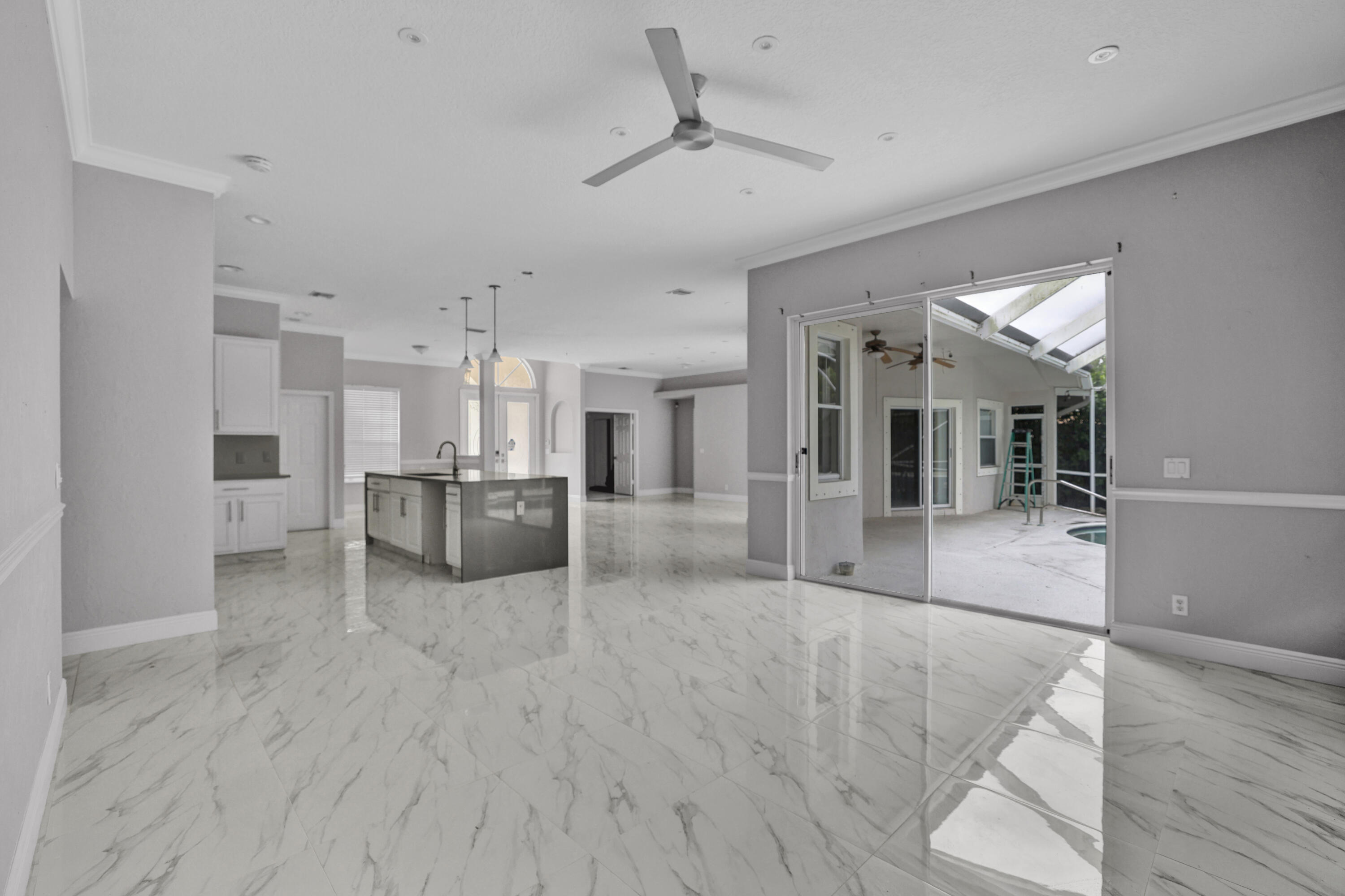 GREENVIEW SHORES 2 OF WELLINGTON - Residential