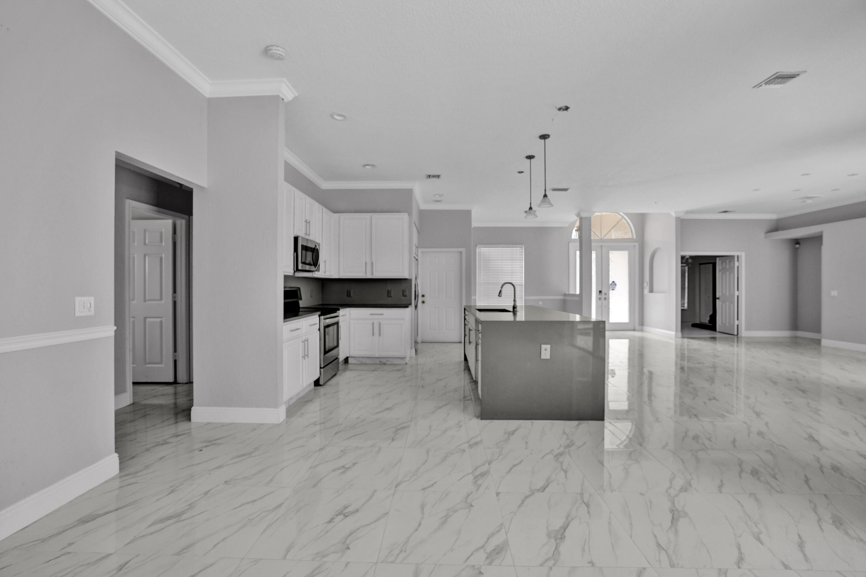 GREENVIEW SHORES 2 OF WELLINGTON - Residential