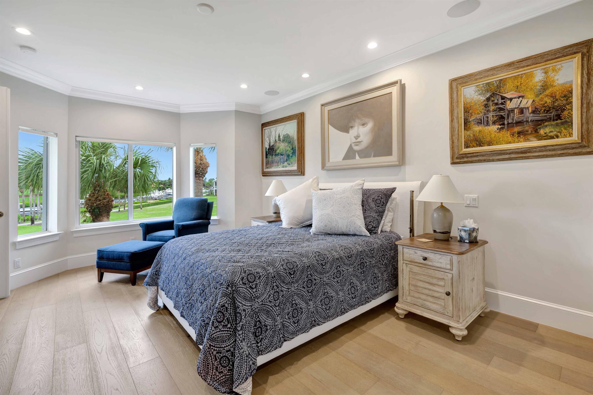 Admirals Cove - Residential