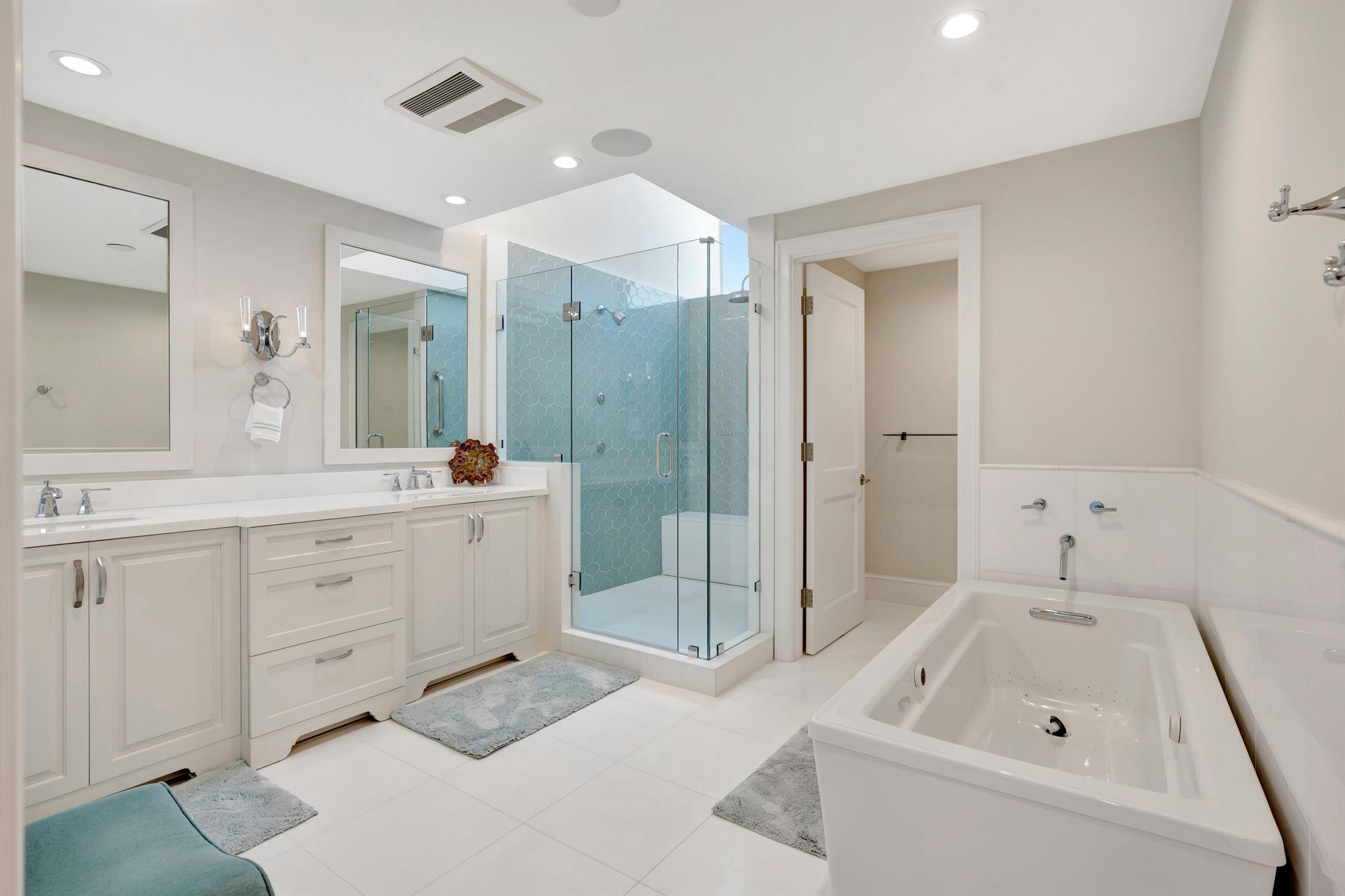 Admirals Cove - Residential