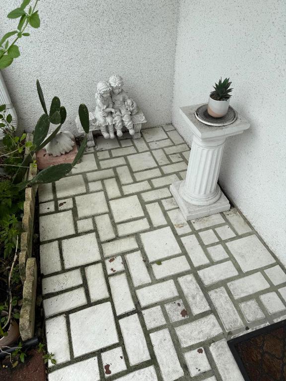 THE DELLS - Residential