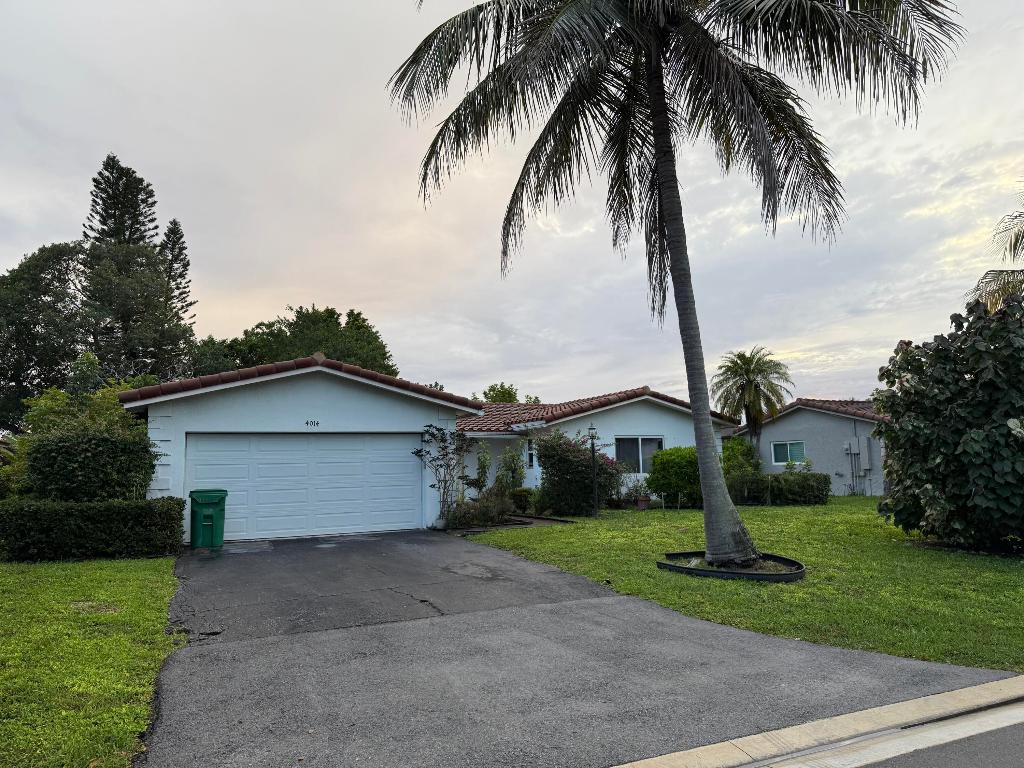 THE DELLS - Residential