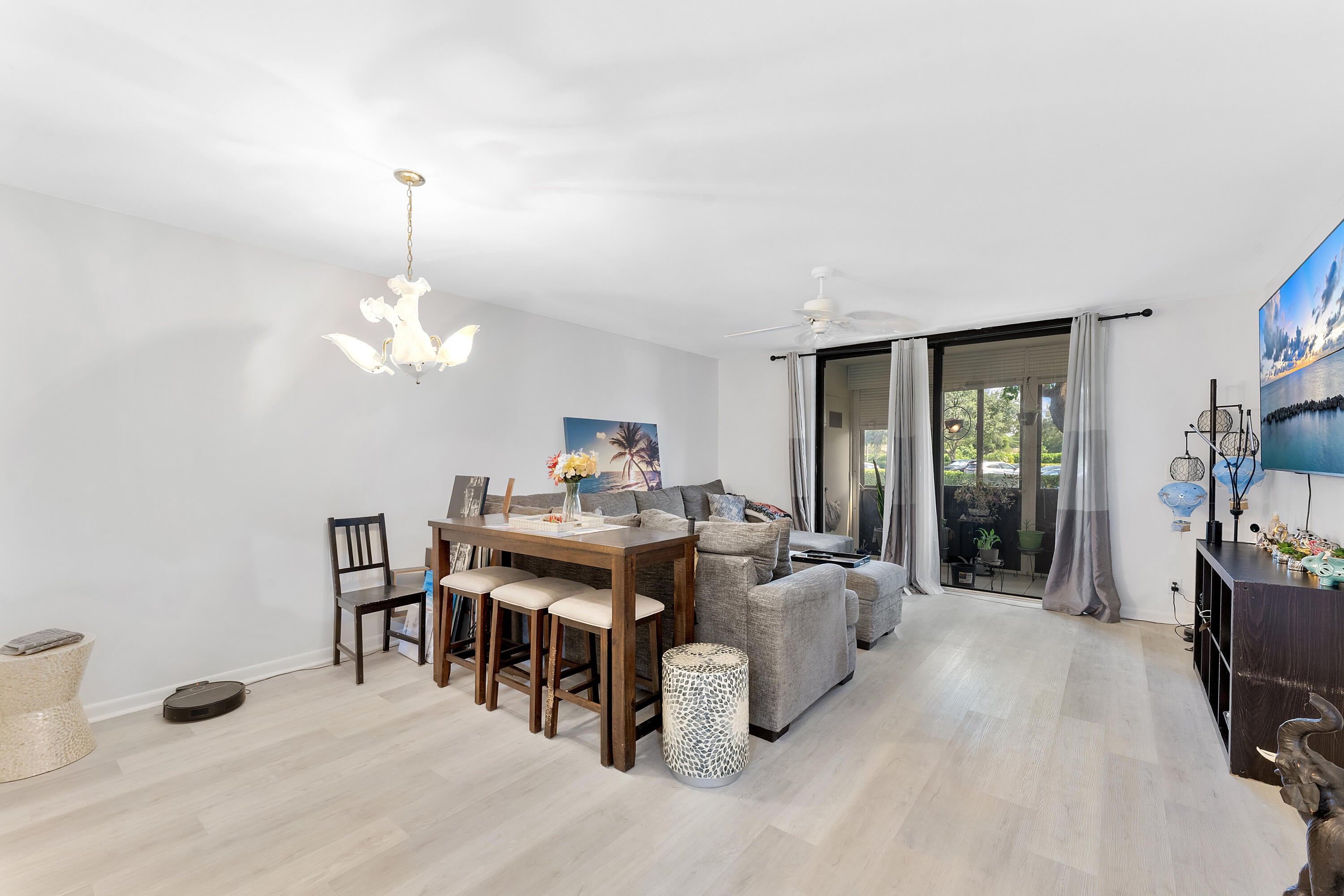 5280 Las Verdes Circle 124